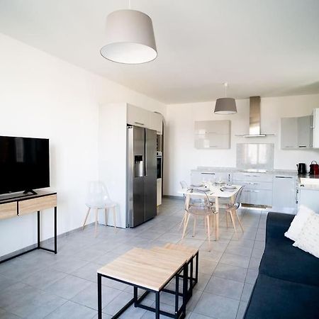 Appartement T4 Vue Mer Proche Gare Et Centre Ville Ajaccio (Corsica) Exterior foto