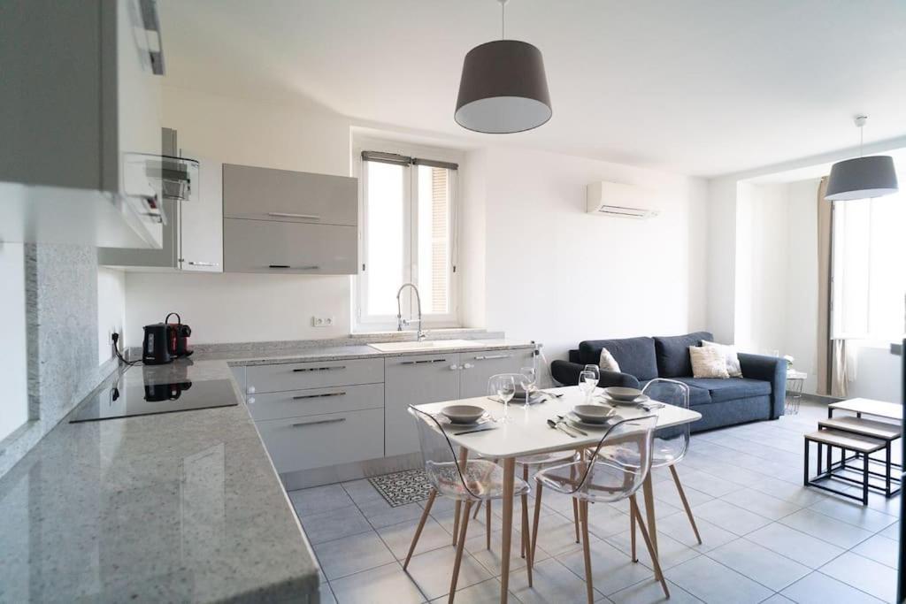 Appartement T4 Vue Mer Proche Gare Et Centre Ville Ajaccio (Corsica) Exterior foto